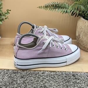 Converse CTAS Low Women's Size 6 Platform Shoes Purple Sneakers